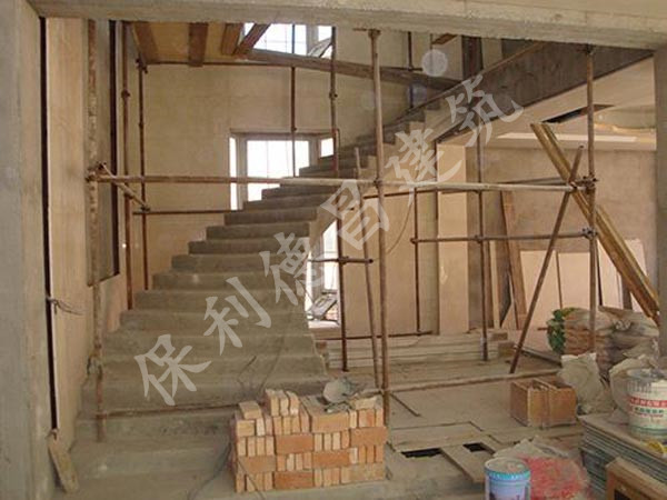 現(xiàn)澆施工現(xiàn)場